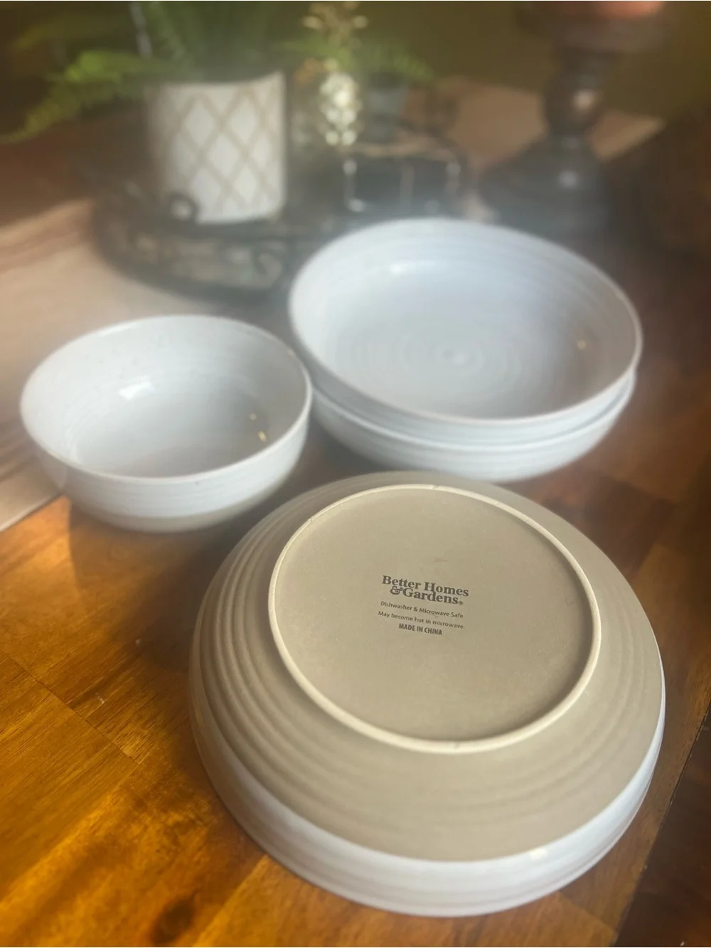 Better Homes & Gardens White Ceramic 3 Pasta Plates/1 Bowl